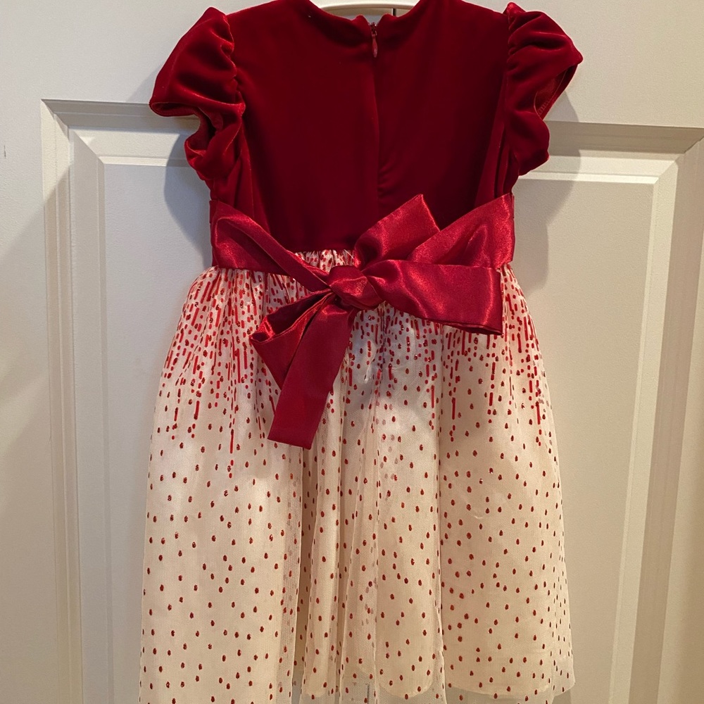 Dress - Picture 8 of 8